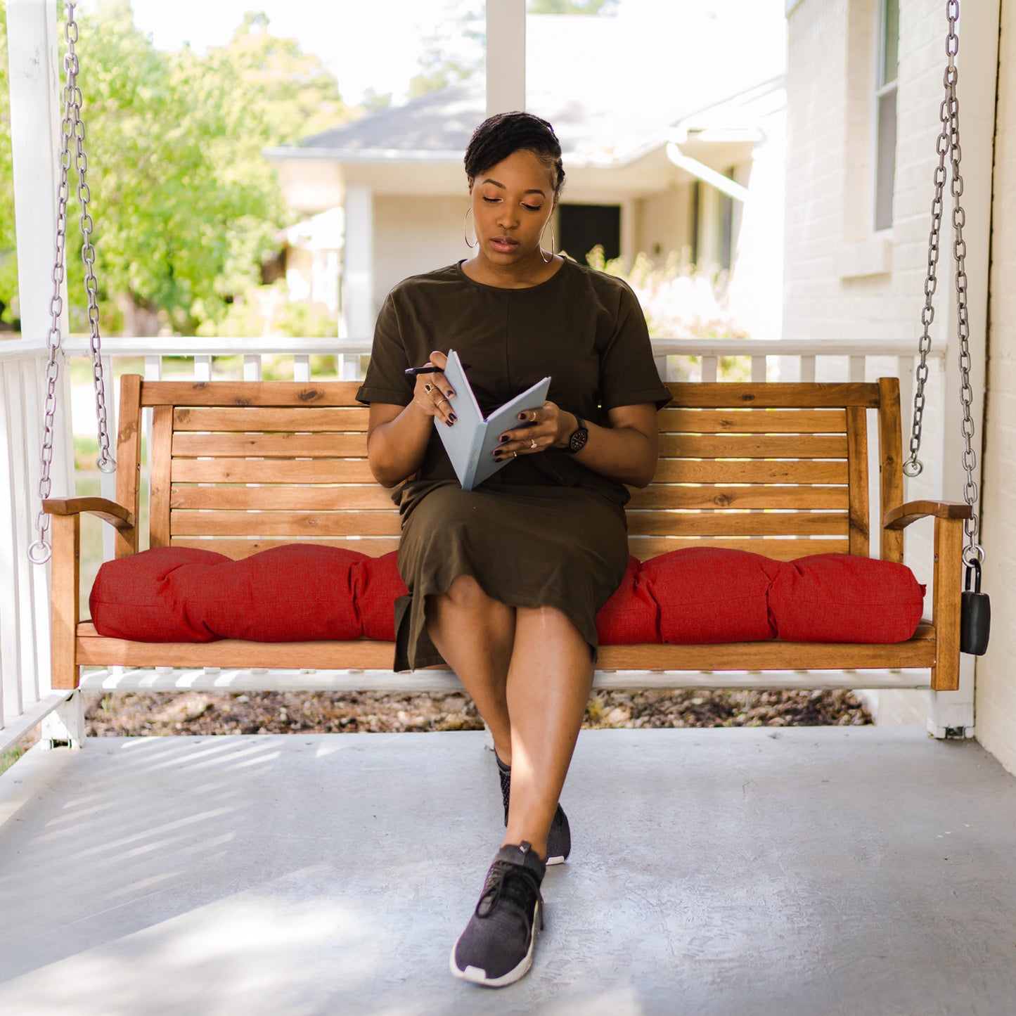Outdoor Polyester Tufted Bench Cushion, Water & Fade Resistant, Red - Aoodor 